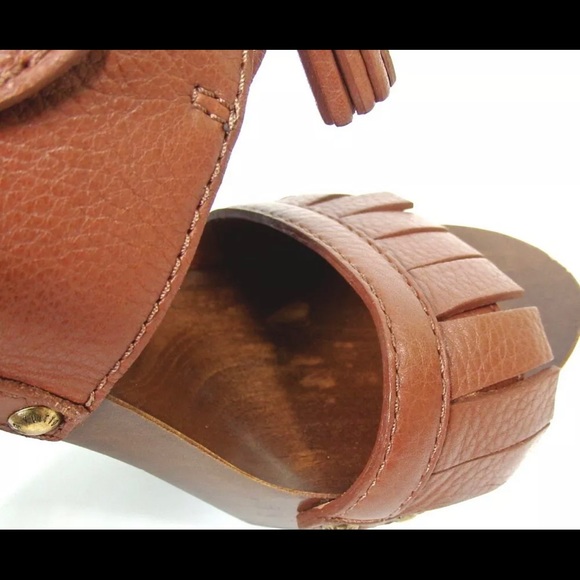 Louis Vuitton Sandals - Picture 5 of 8